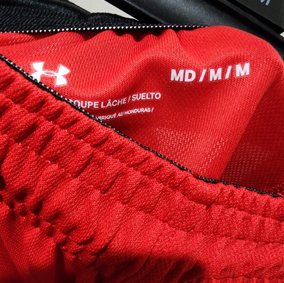 Men's Under Armour shorts - Picture 3 of 3